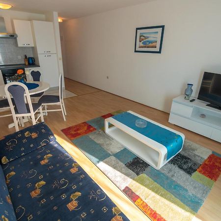 Banjol Apartments Bene מראה חיצוני תמונה