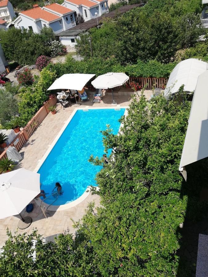 Banjol Apartments Bene מראה חיצוני תמונה