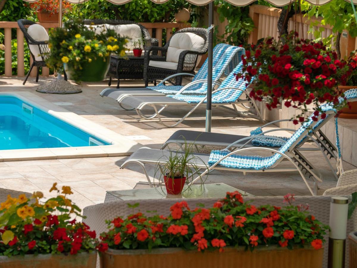Banjol Apartments Bene מראה חיצוני תמונה